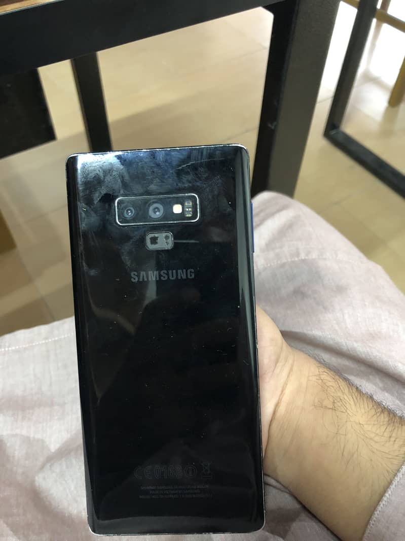 Samsung Mobile Note 9 11
