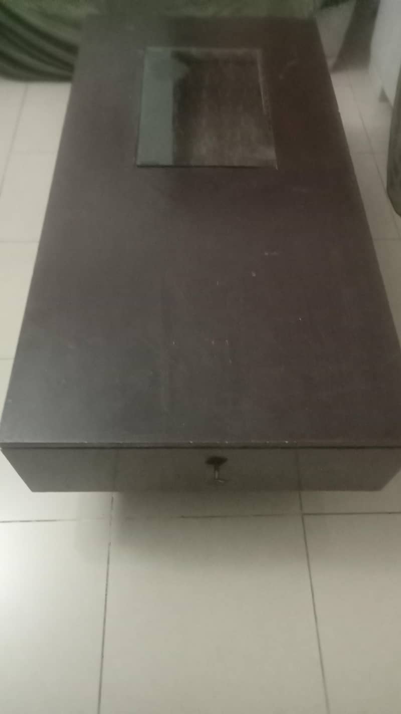 Eooden Centre table 1