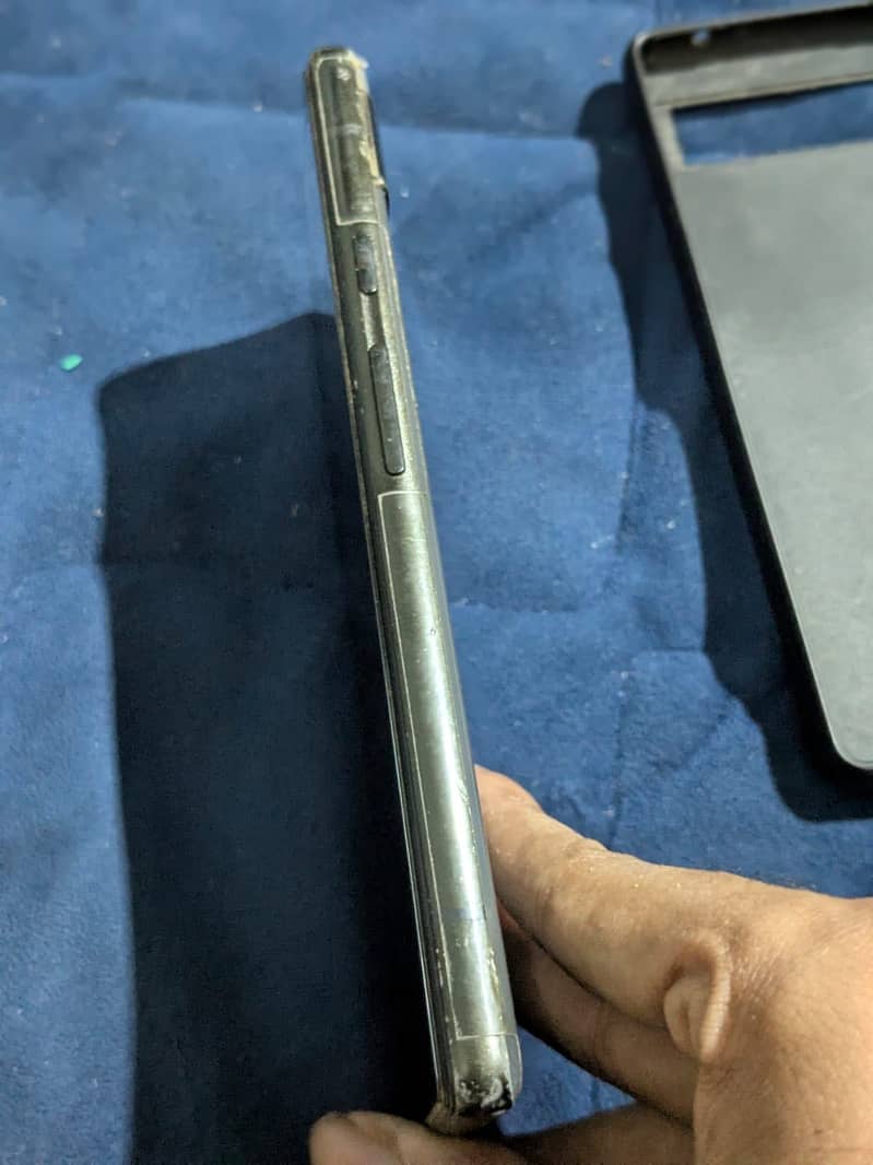 Google Pixel 6a 5