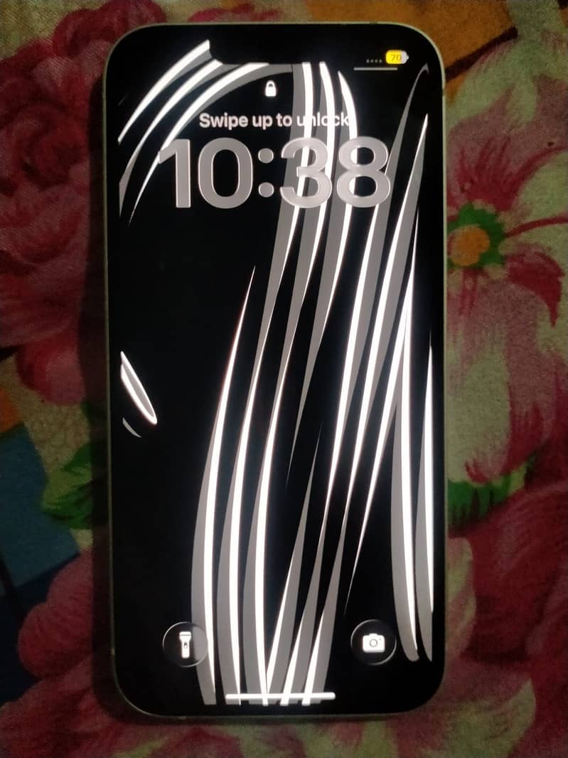 Apple iPhone 13 2