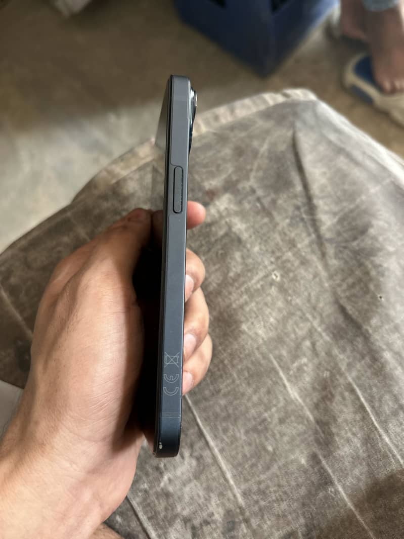 Apple iPhone 14 2