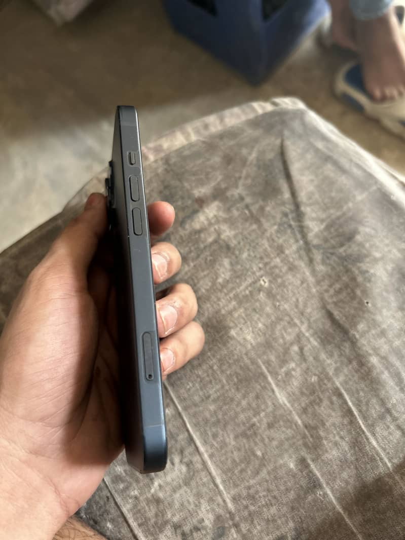 Apple iPhone 14 5