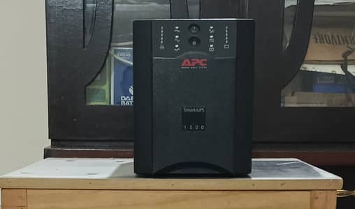 APC Smart-UPS SUA1500VA – Pure Sine Wave, Excellent Condition
