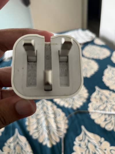 Apple adapter