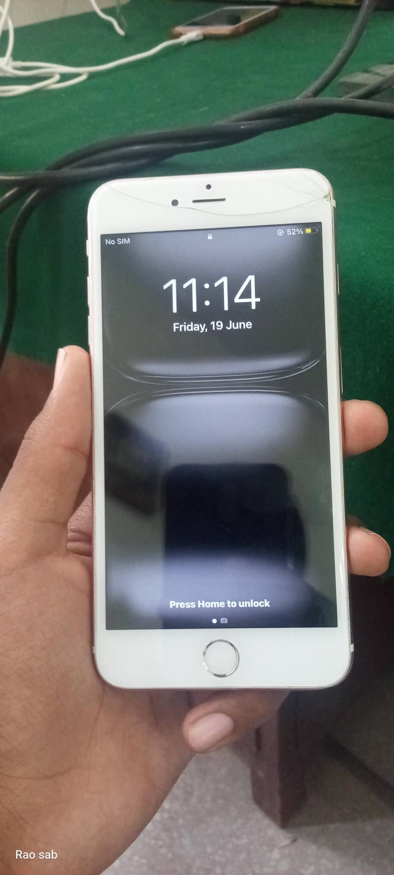 Apple iPhone 6S Plus 0