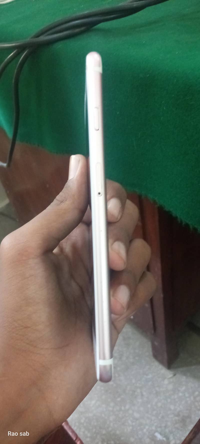 Apple iPhone 6S Plus 1