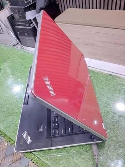core i3  500GB/4GB