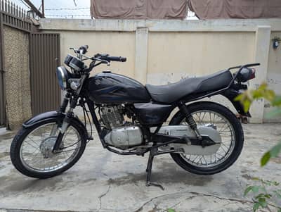 Suzuki GS 150