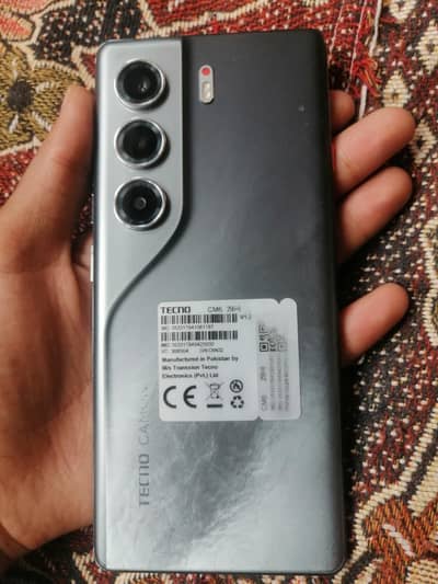 TACNO Camon 40