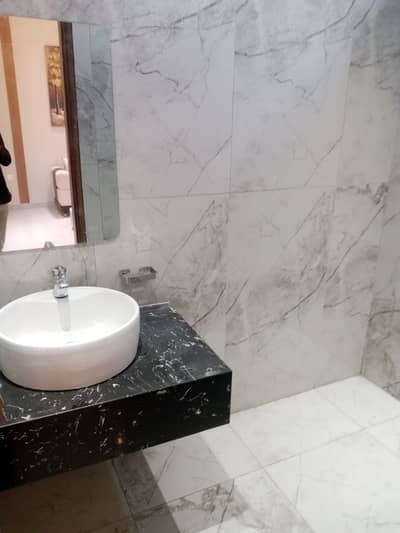 Prime Location 1350 Square Feet Flat In Soldier Bazar Is Best Option