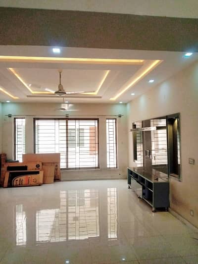 40x80 14 Marla House For Rent G-13