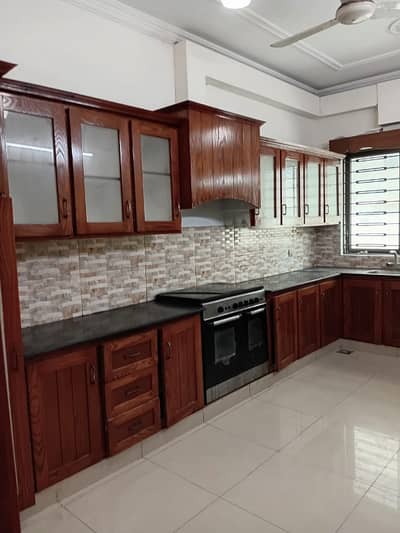 35x70 10 Marla House for Sale G-13