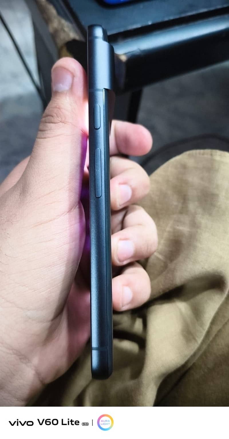 Google Pixel 8 2