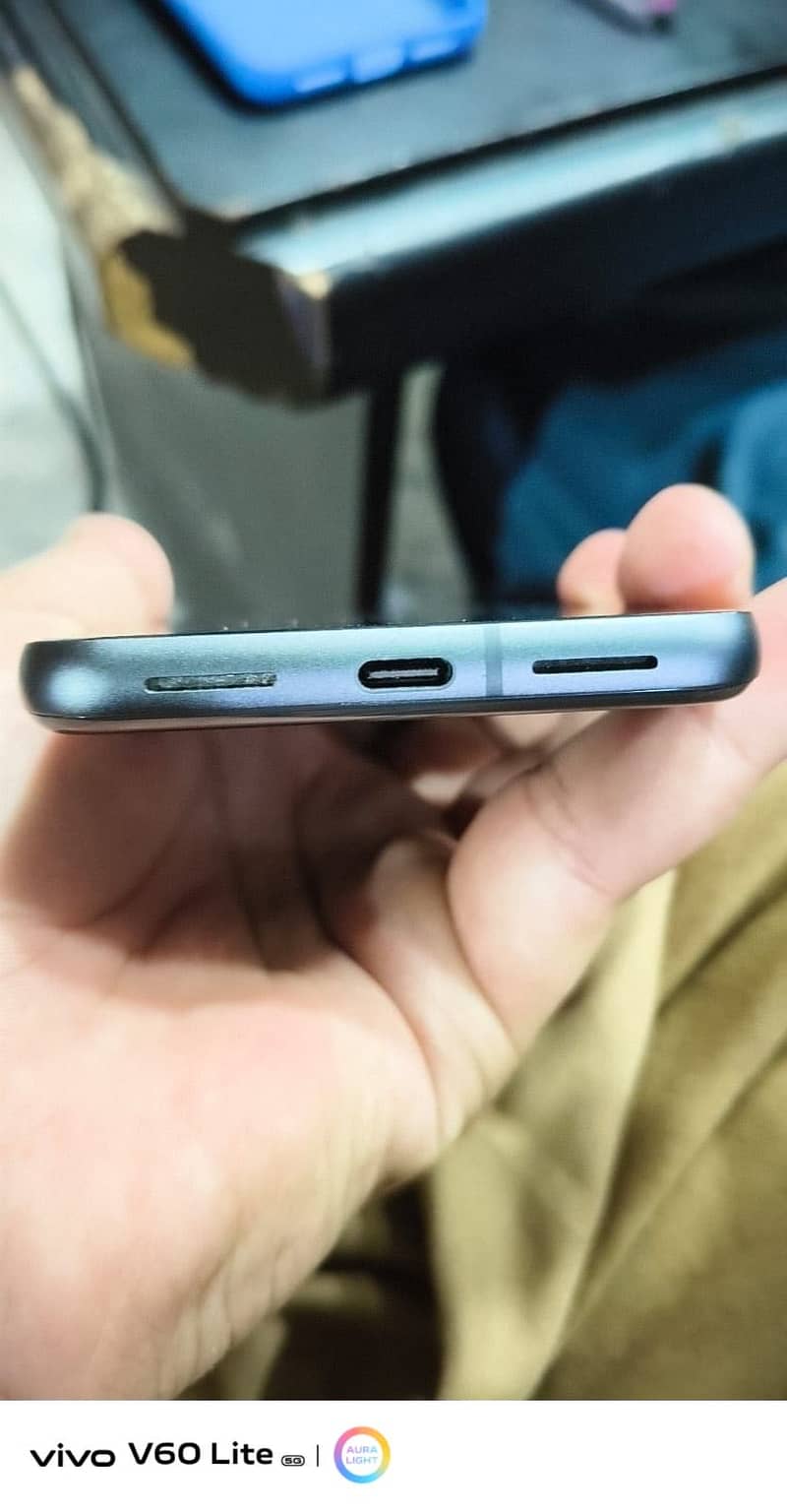 Google Pixel 8 3