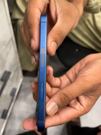 Apple iPhone 12 mini