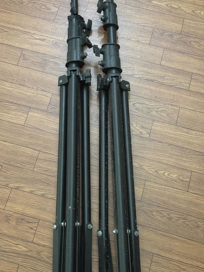 Libec Tripod & Stand 3