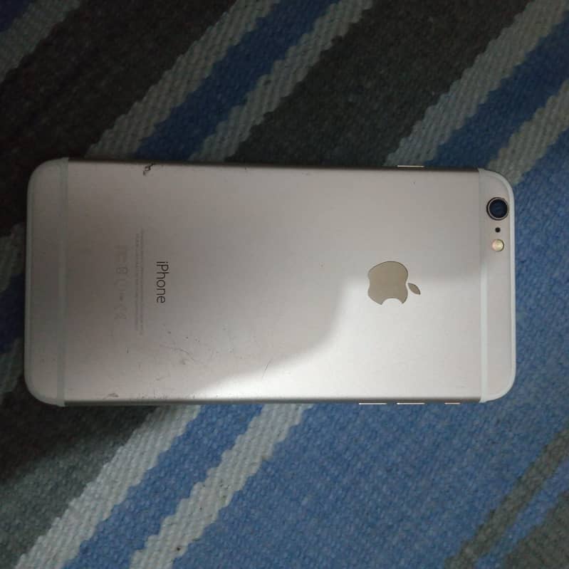 Apple iPhone 6 Plus 1
