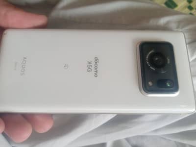 Aquos R6 12/128