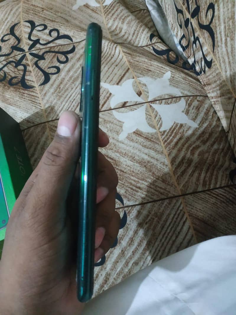 Infinix Note 7 4