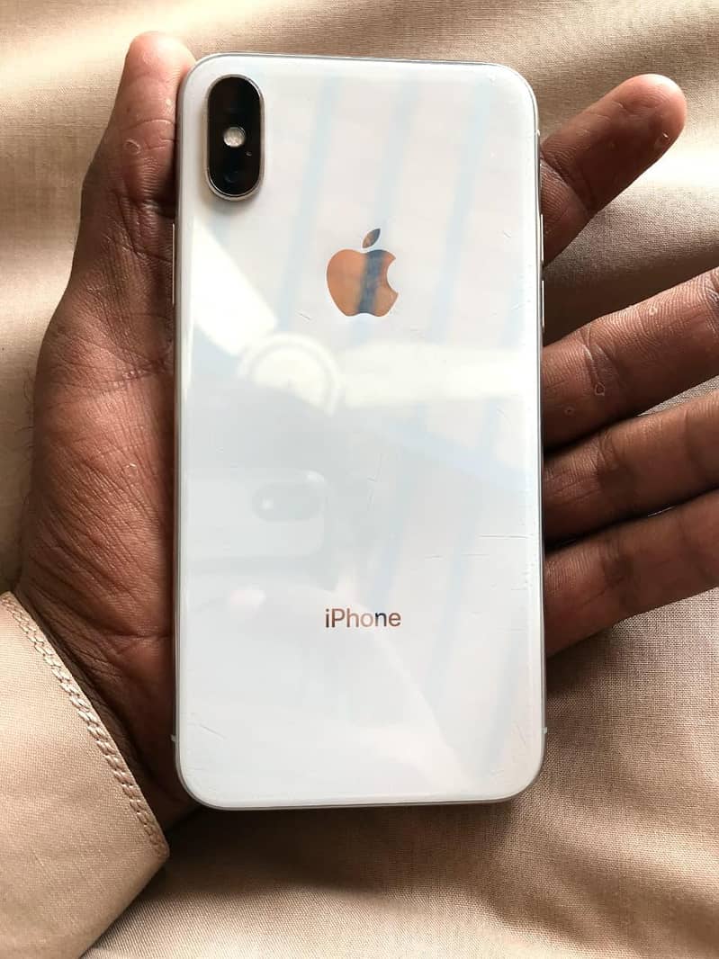 Apple iPhone X 3