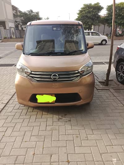 Nissan Dayz Roox X V Selection 2014