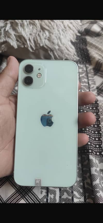 Apple iPhone 12