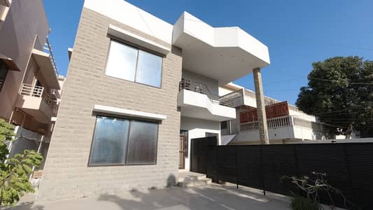 60 Feet Road Large Parking 8 Bed Dd Near To Main Road Large Parking Gust Like Brand New Ground Plus One