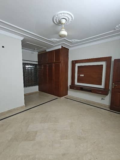35x70 10 Marla House Prime Location for Sale Near to Kashmir Highway in G-13
