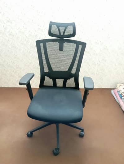Premium Computer/Office Chair (Tilt Lock & Height Adjustable)