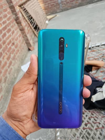 Oppo Reno z2. . 8/256