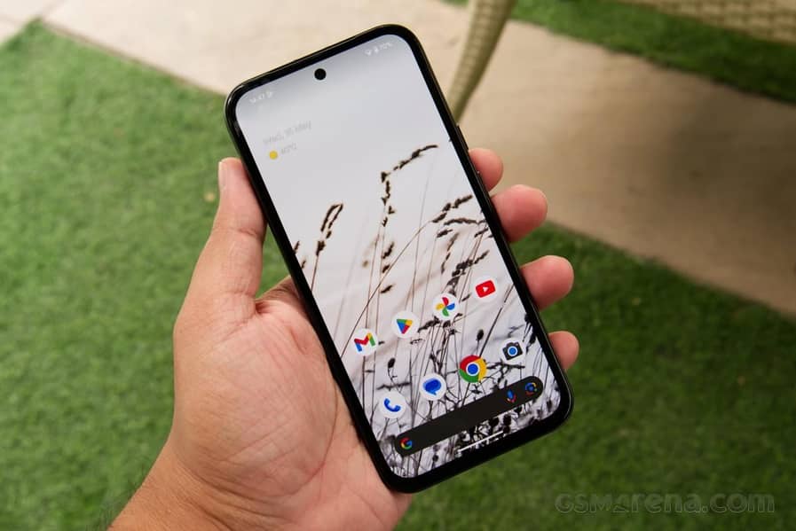 Google Pixel 8a 1