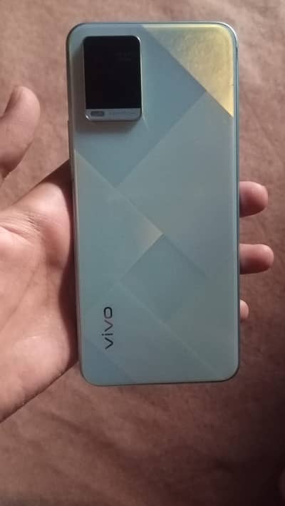 Vivo y21