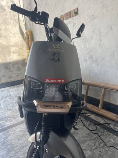Scooter, moter1200Watt,range,90, warranty2 years