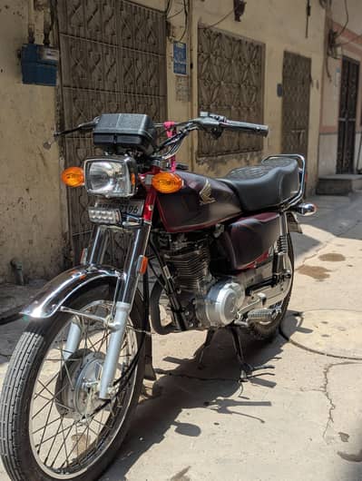 Honda 125 ,25 model 10 by 10