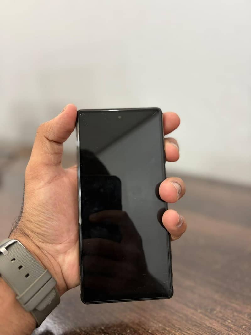 Google Pixel 6a 5
