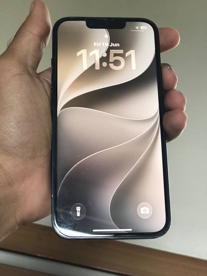 iPhone 14 2
