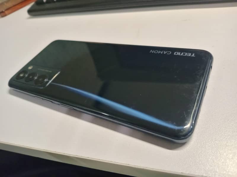 Tecno CAMON 18T 0