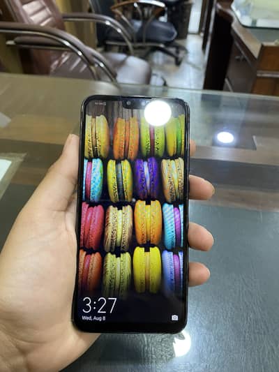 Huawei Y9