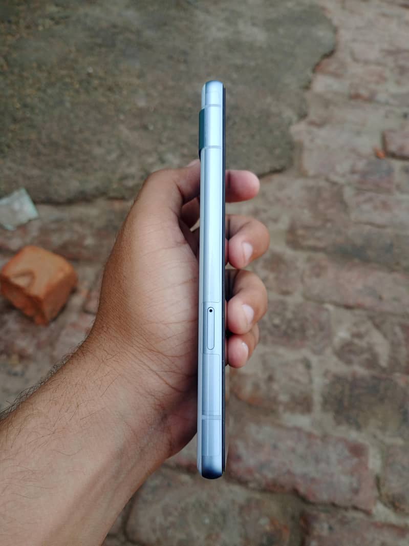 Google Pixel 7a 2