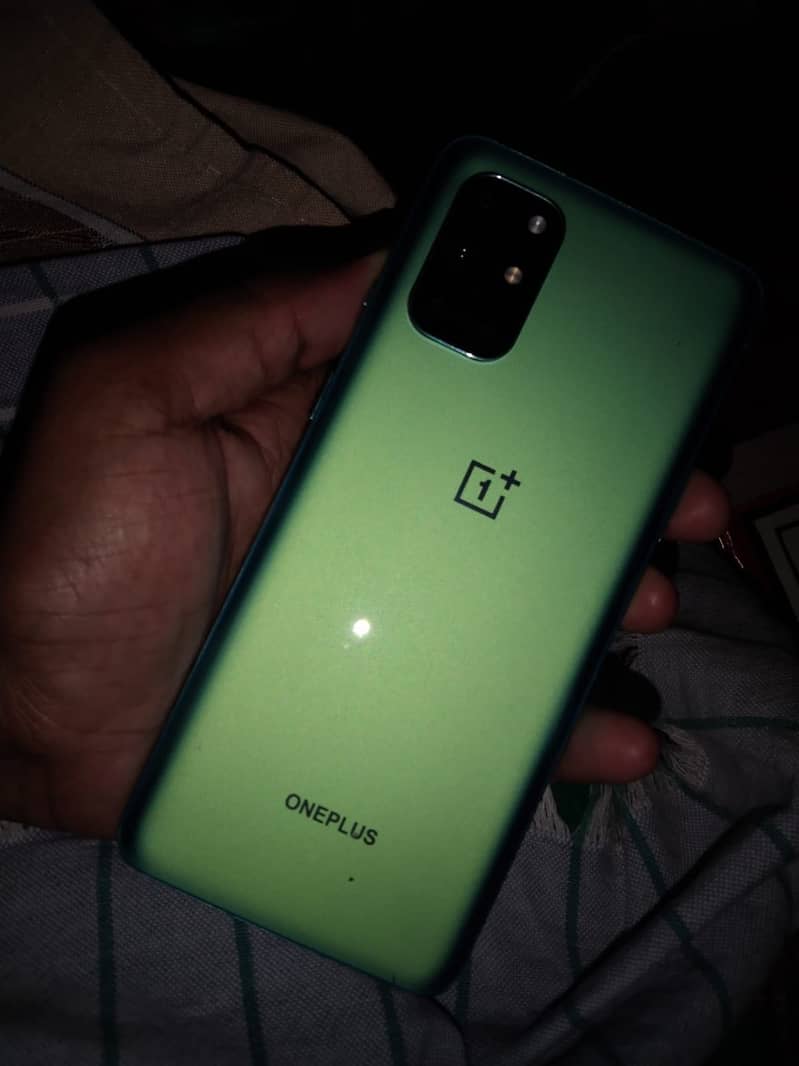 One Plus 8T 1
