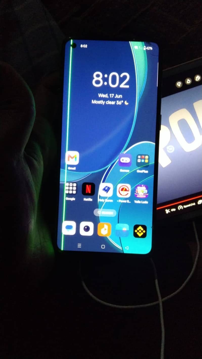 One Plus 8T 4
