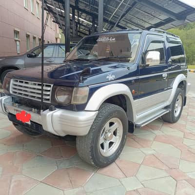 Mitsubishi Pajero 1995