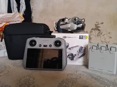 DJI mini 4 pro combo pack just box open