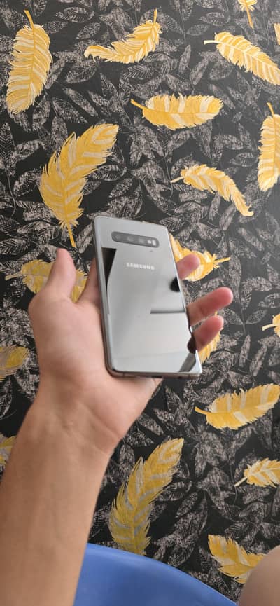 Samsung Mobile S10 Plus