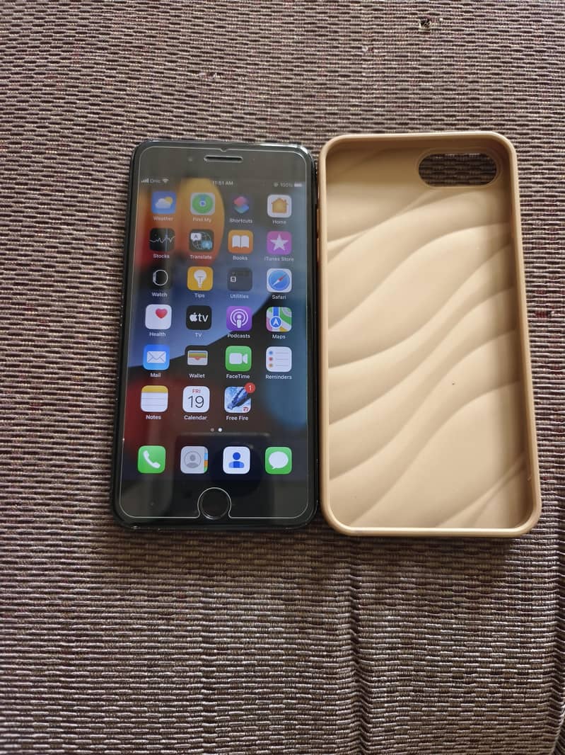 Apple iPhone 7 Plus 7