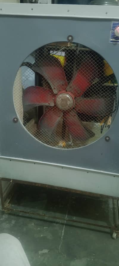 Daisi Air cooler big size in good condition