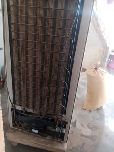 Dawlance refregerator