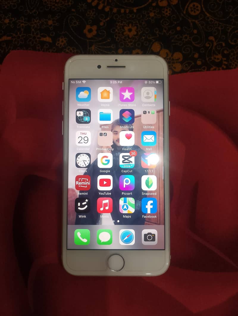 Apple iPhone 8 4