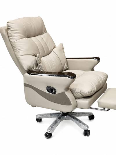 luxury recliner chair with footrest