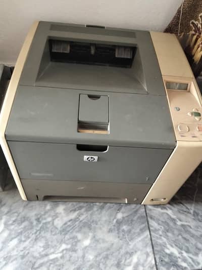 HP laser jet p3005n